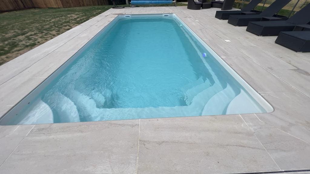 Nevada Fibreglass Swimming Pool