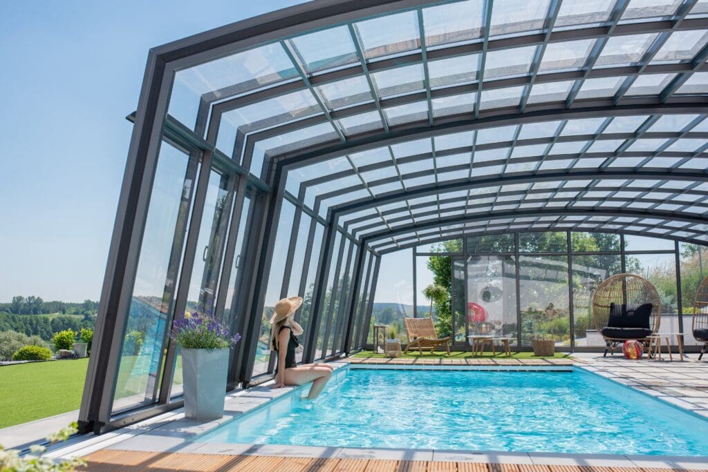 Skyline Up Pool Enclosure